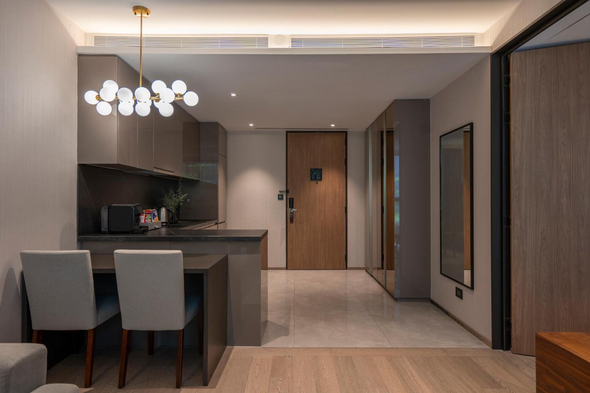 Walton Suites Sukhumvit Bangkok Habitación foto