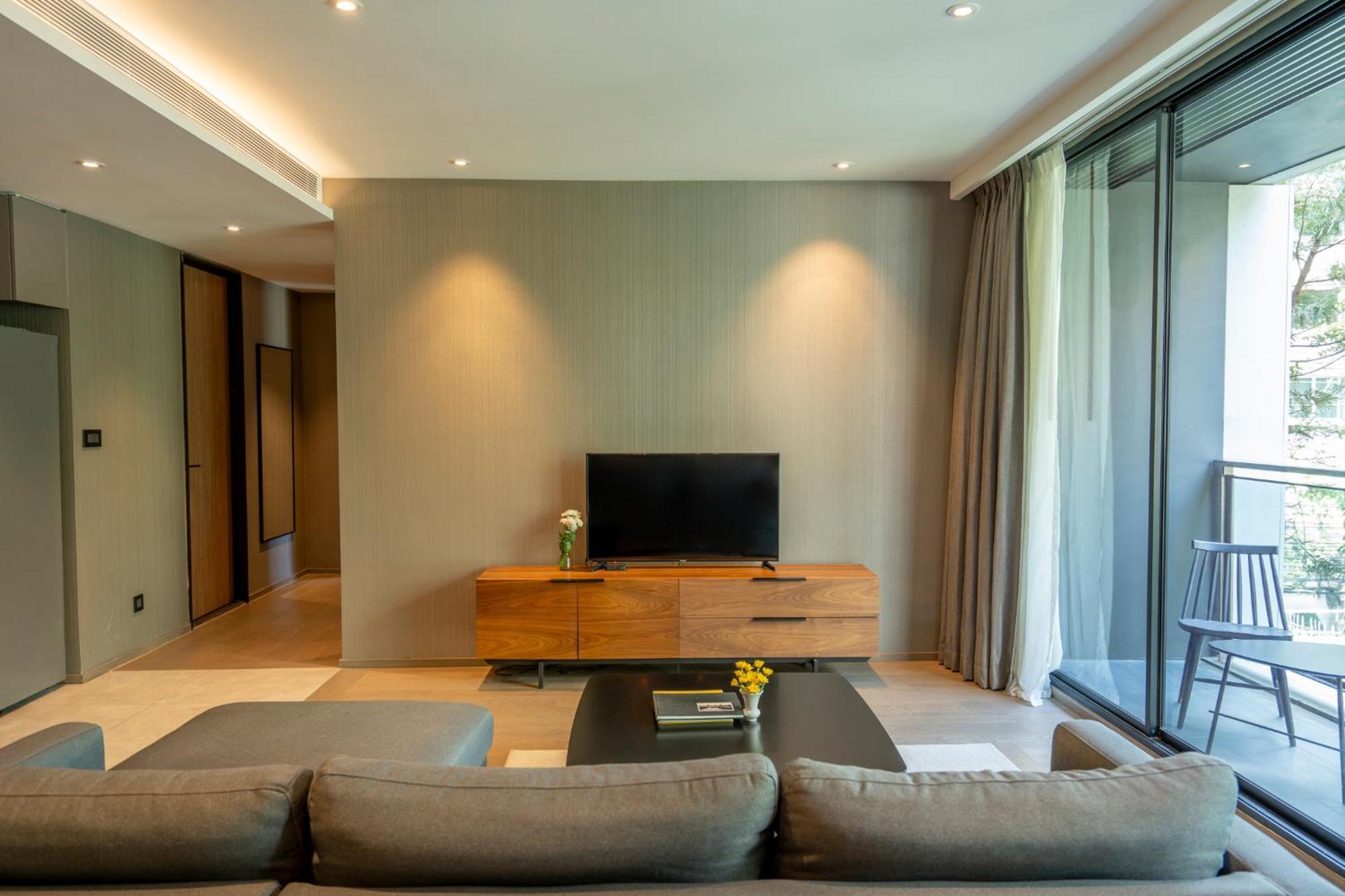Walton Suites Sukhumvit Bangkok Exterior foto