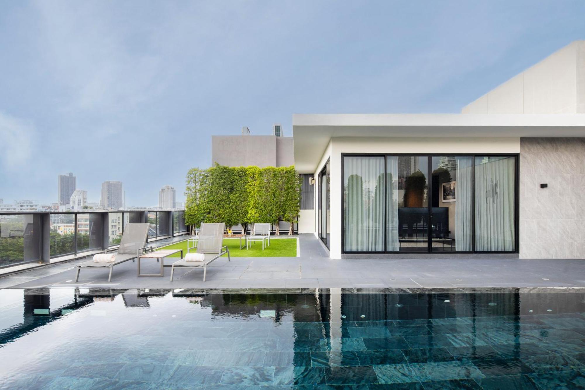 Walton Suites Sukhumvit Bangkok Exterior foto