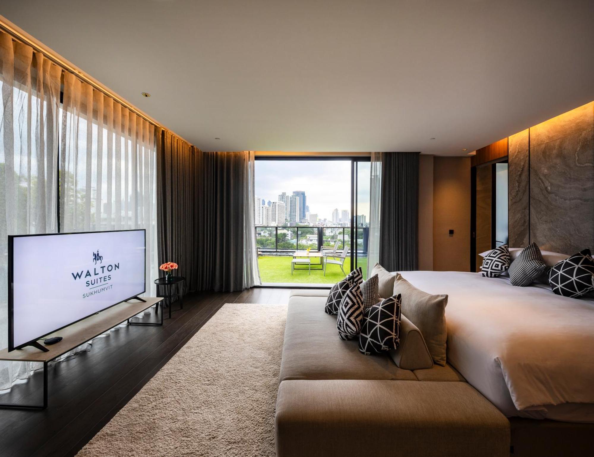 Walton Suites Sukhumvit Bangkok Exterior foto